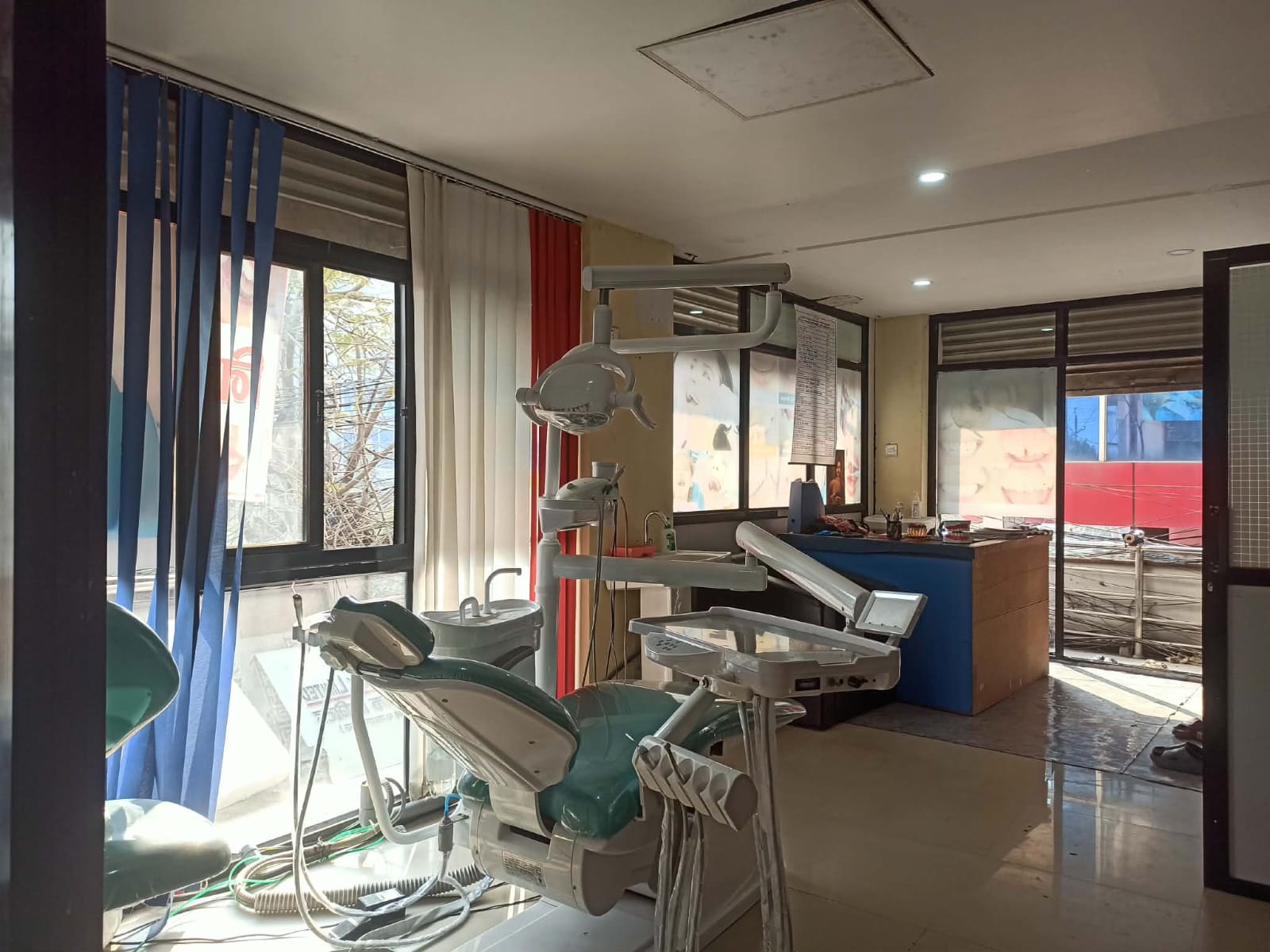 Dental Clinic Image 4